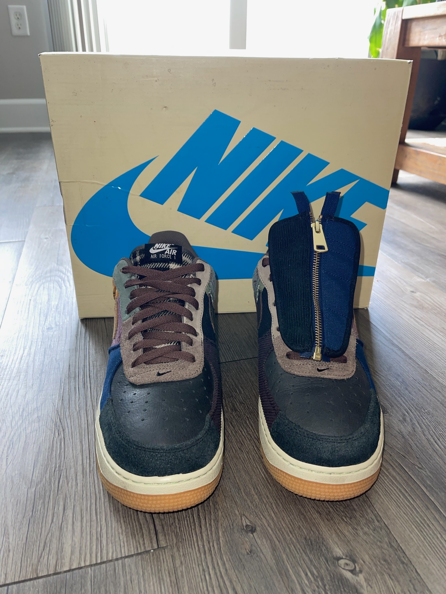 Nike Air Force 1 Low Travis Scott Cactus Jack - LARAMERCHI: The